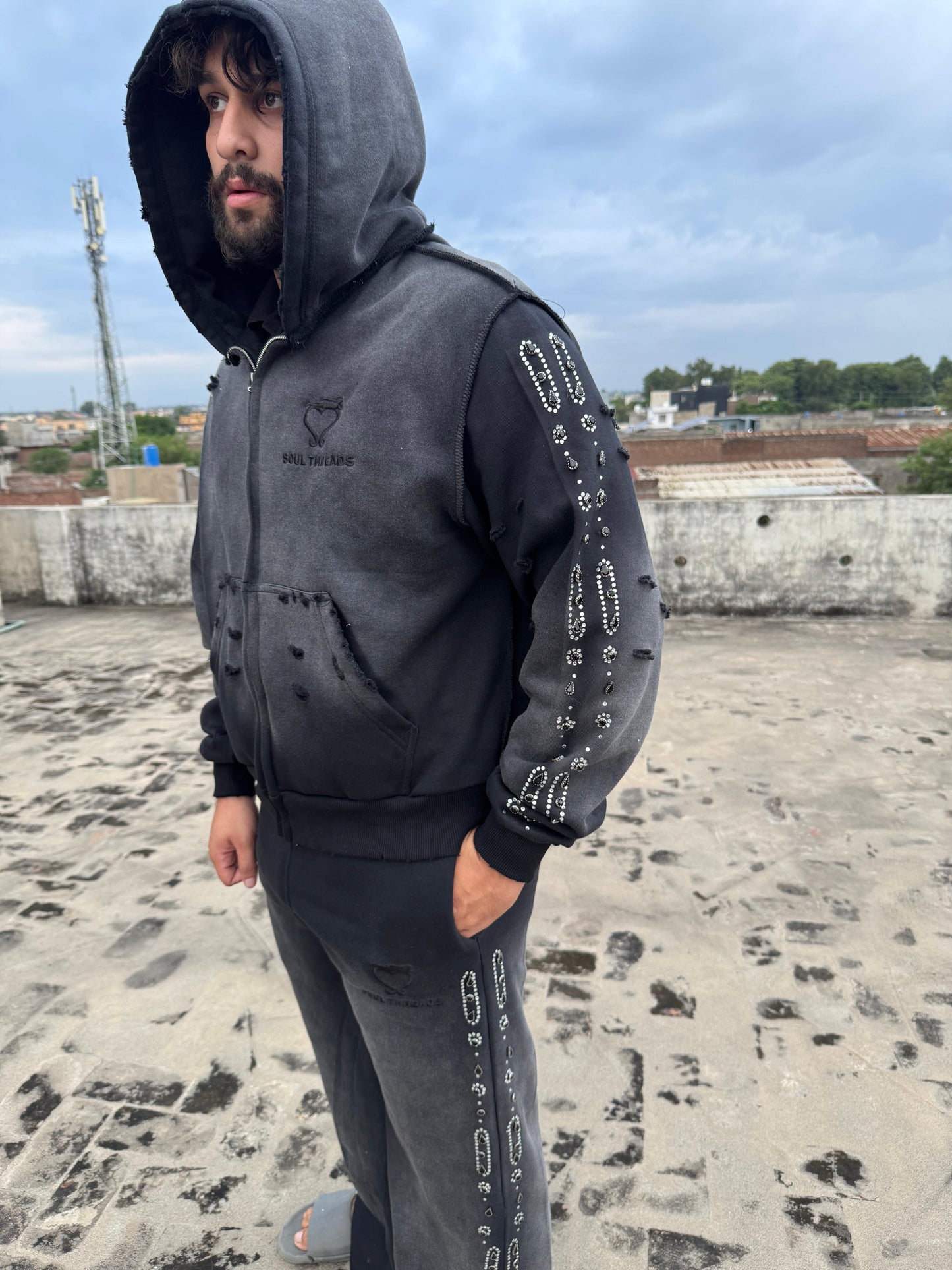 BLACK Soul Threads “DIAMOND IN A ROUGH” Sweatsuit